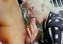 De pelo corto rubia se folla a una gran polla negra sexsojapones