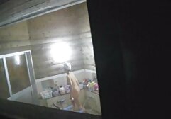 linda chica se masturba en la ducha japonesas folladas en el metro